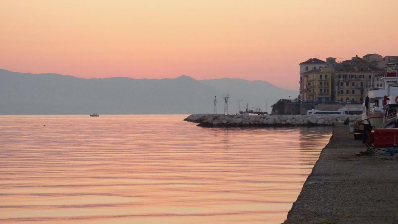 At The Heart Of Old Town Διαμέρισμα Corfu  Εξωτερικό φωτογραφία